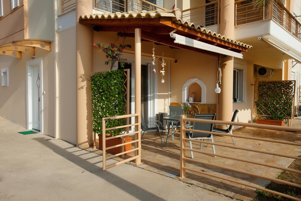 Petra Thea Apartments 2 Kalamata Exterior foto